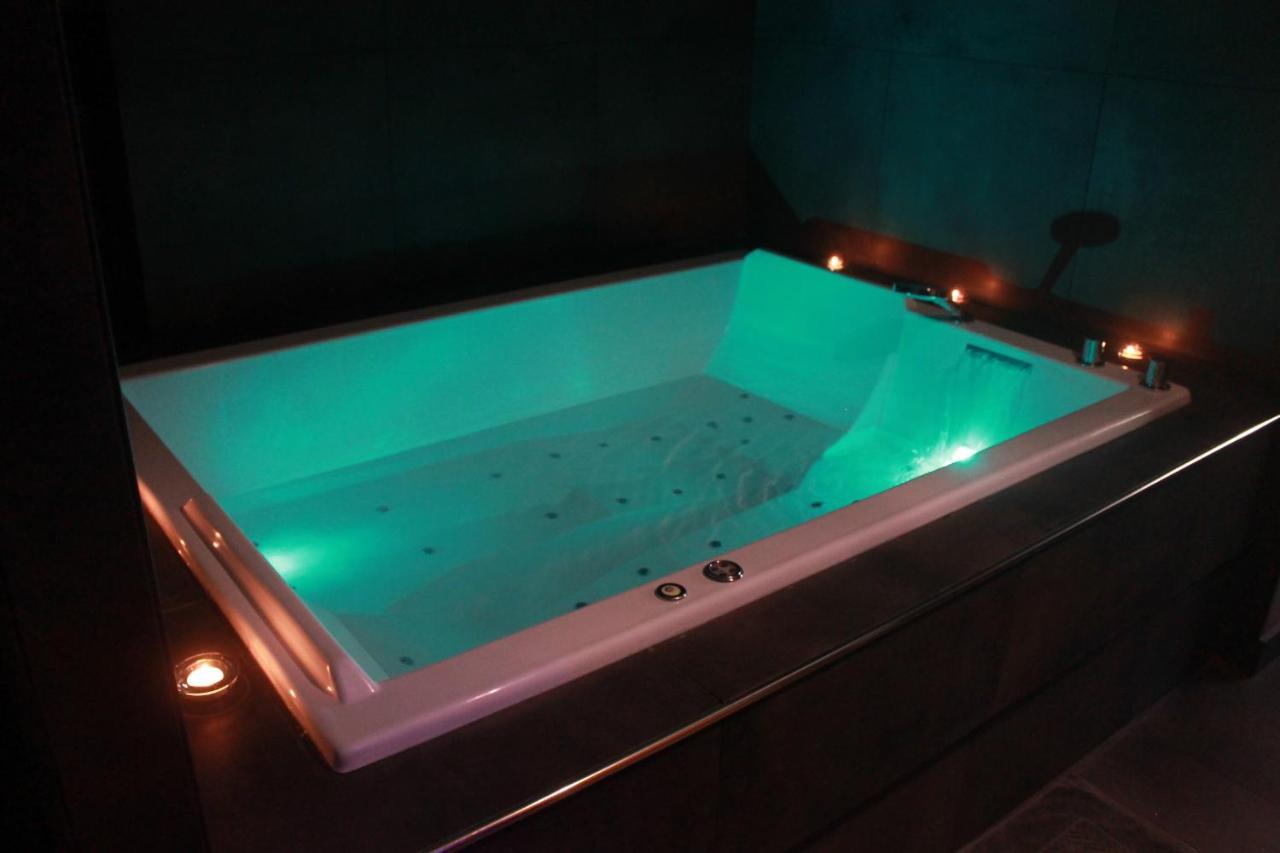 The Down Town Nenad'S Spa Dijon Dış mekan fotoğraf